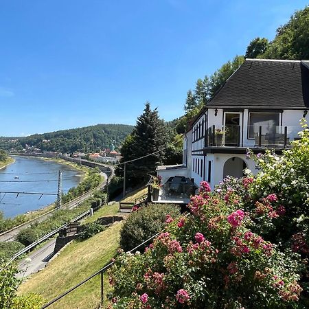 Saechsische-Schweiz-Ferienhaus-Wohnung-1-Mit-Elbblick-Sauna-Und-Kamin كونيجشتاين آن دير إلب المظهر الخارجي الصورة