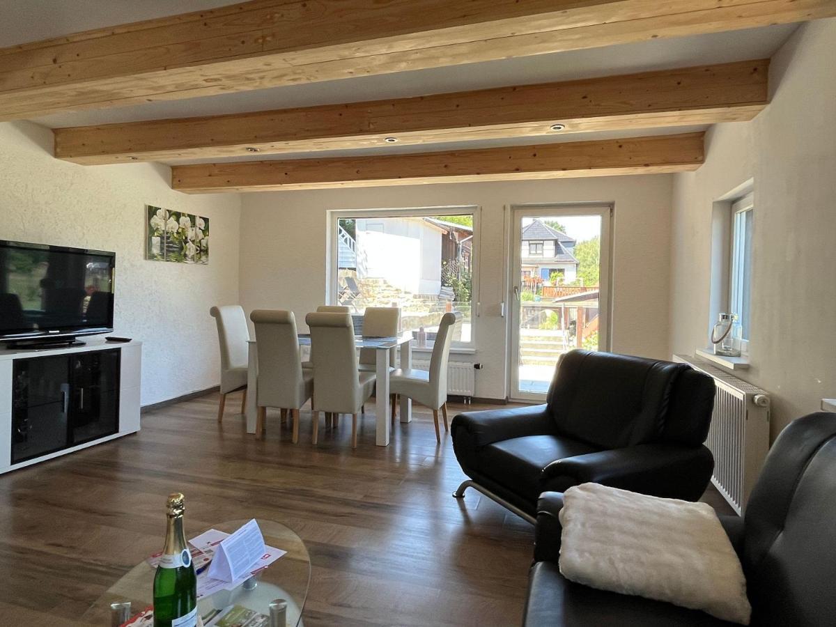 Saechsische-Schweiz-Ferienhaus-Wohnung-1-Mit-Elbblick-Sauna-Und-Kamin كونيجشتاين آن دير إلب المظهر الخارجي الصورة